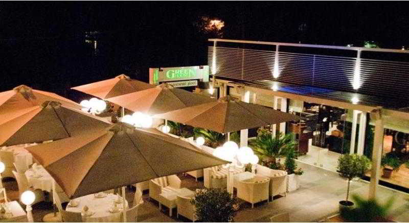House & Restaurant